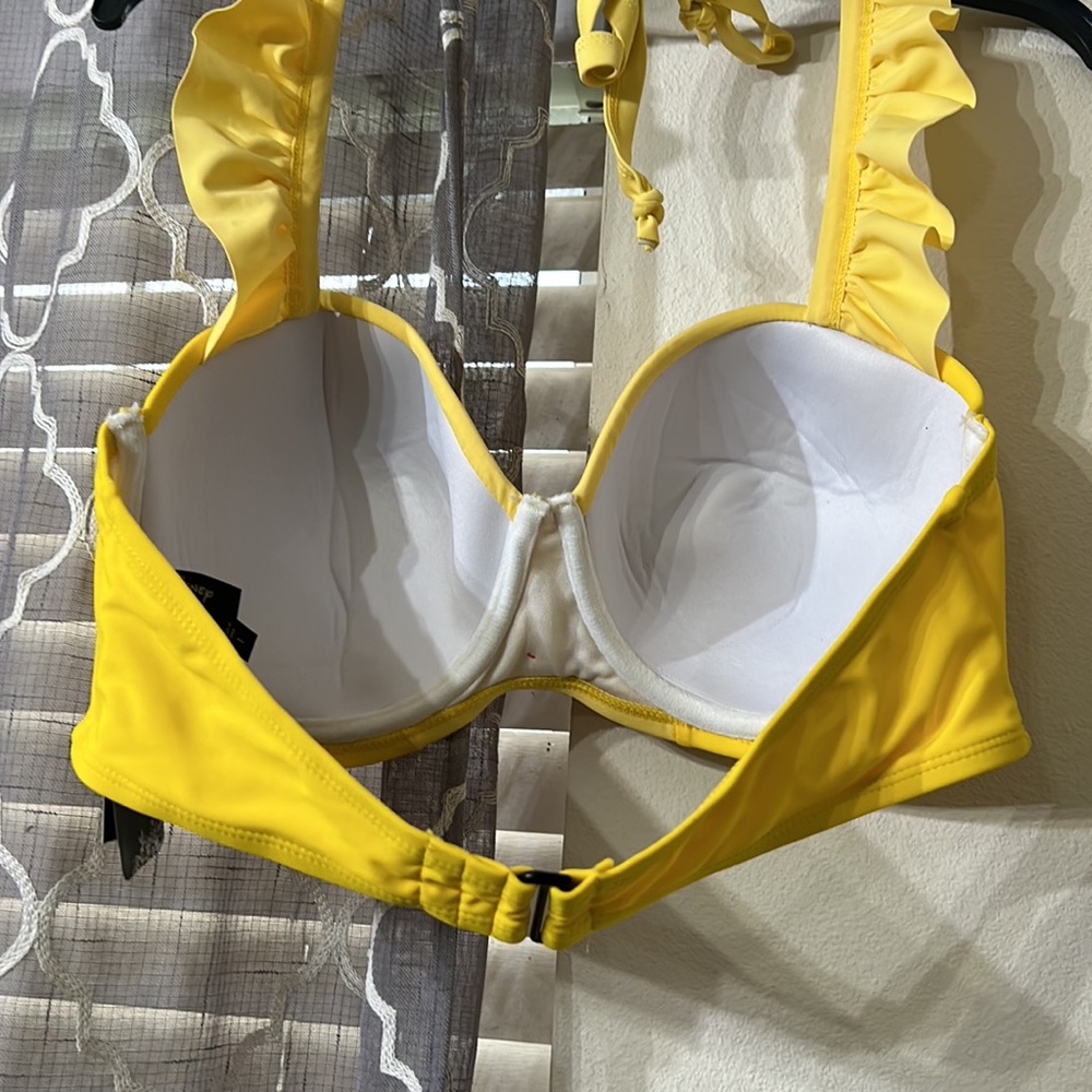 Disney Beauty And The Beast Belle Ruffle Swim Top from Hot Topic size 1 - Picture 5 of 12